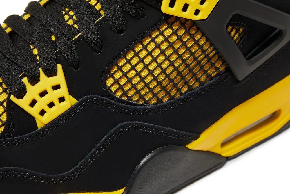 Jordan 4 Retro Amarillo Trueno 6