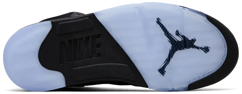 Jordan 5 Retro Negro Metálico Reimaginado 4