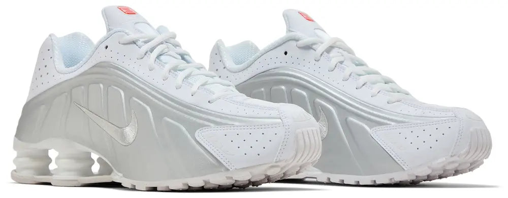 Nike Shox R4 Silver 2