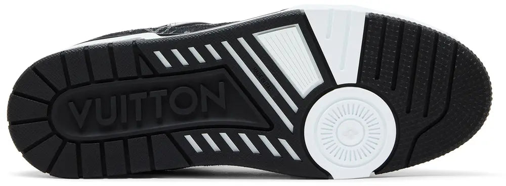 LV Trainer Black & White 4