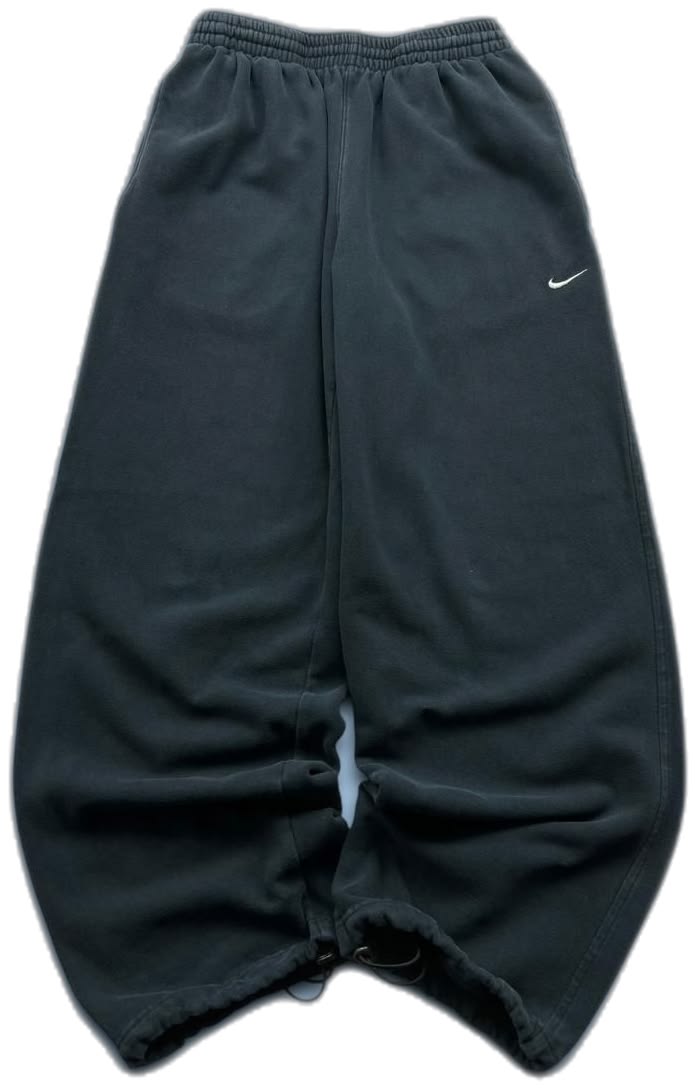 Nike Baggy Sweatpant 1